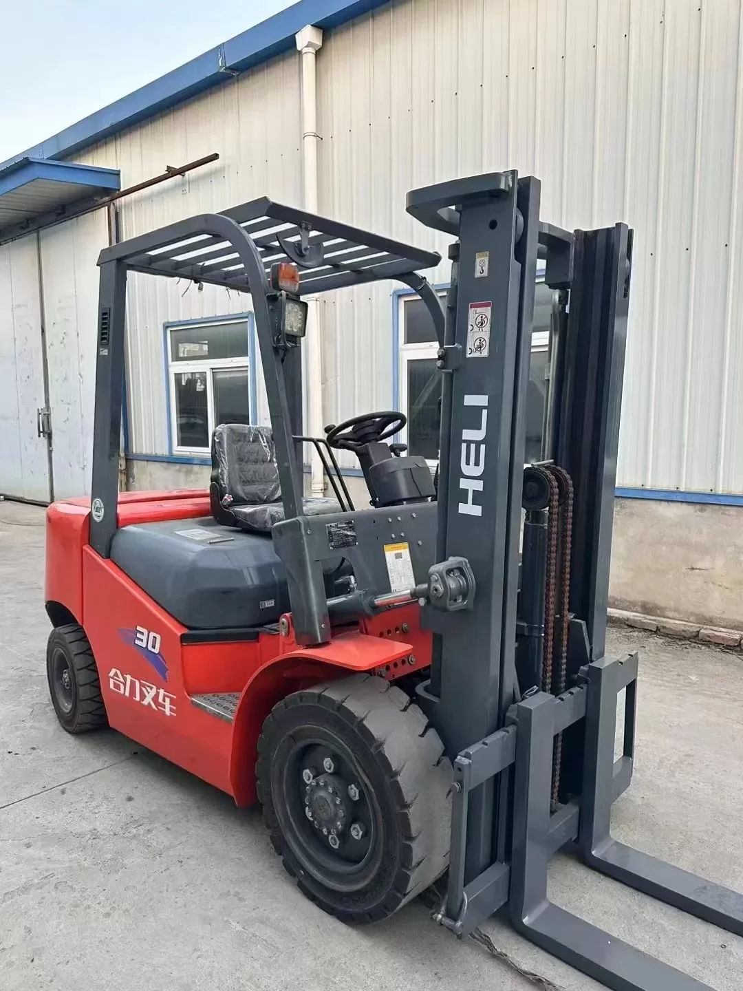 i̇stifadə olunmuş mini dizel forklift heli 3ton forklift