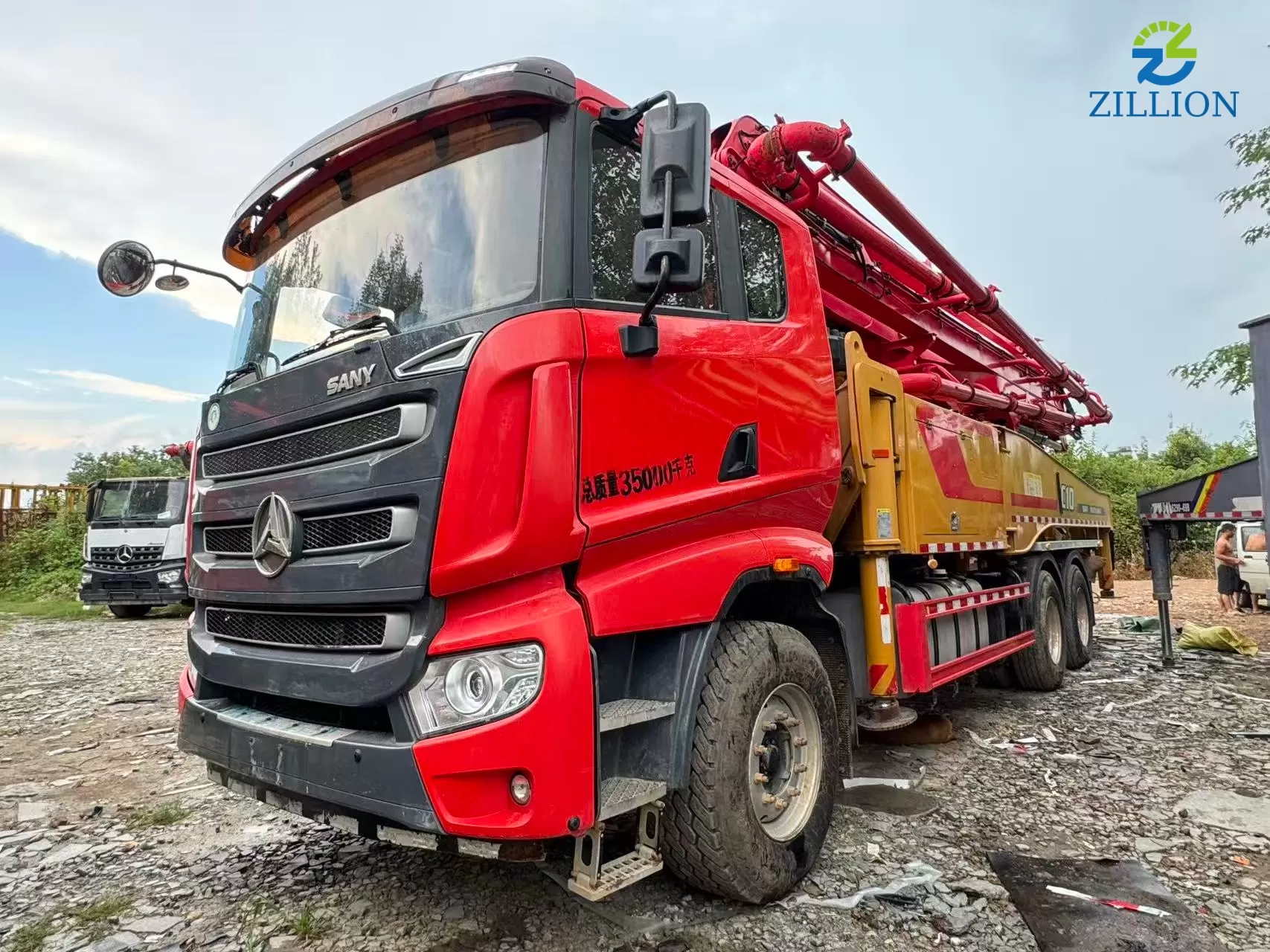 İstifadə olunan inşaat maşınları