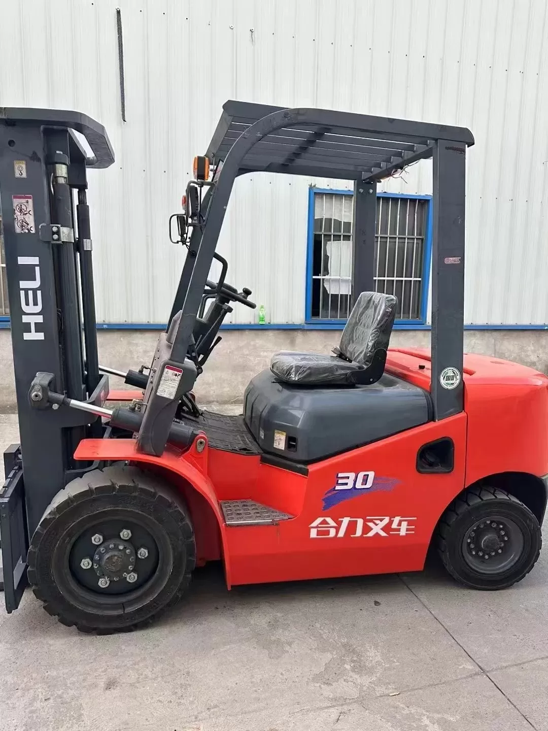 i̇stifadə olunmuş mini dizel forklift heli 3ton forklift