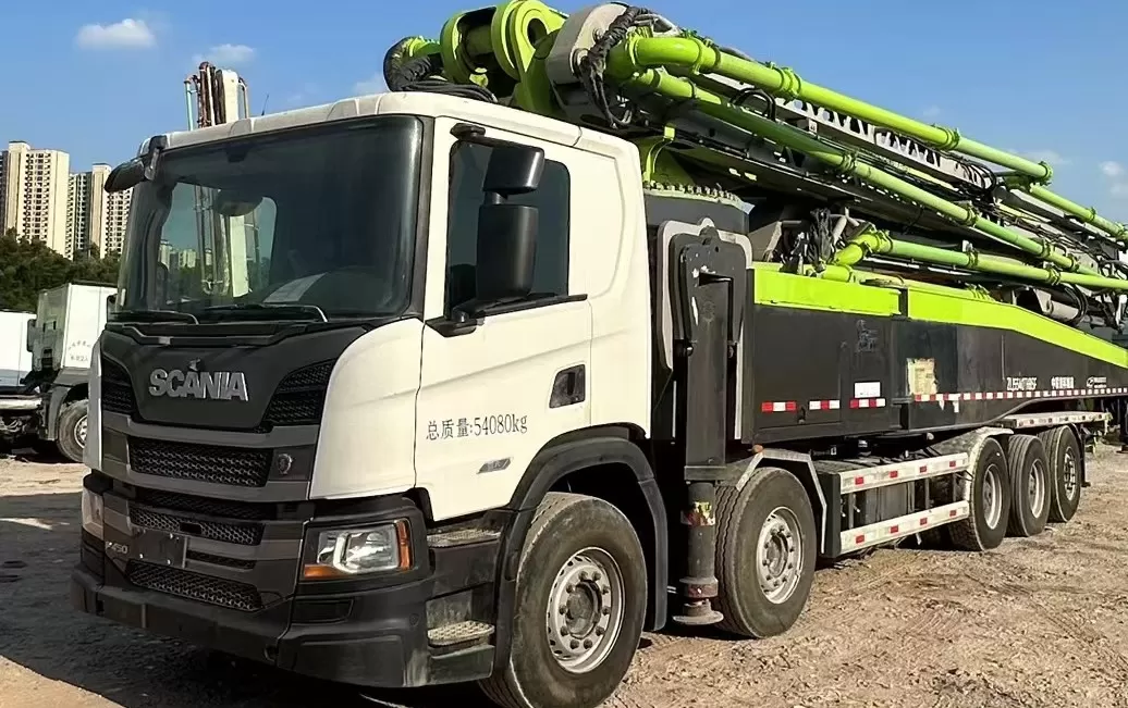 keyfiyyətli 2021 zoomlion bom pompası yük maşınına quraşdırılmış beton pompası avtomobil scania şassisində 67m