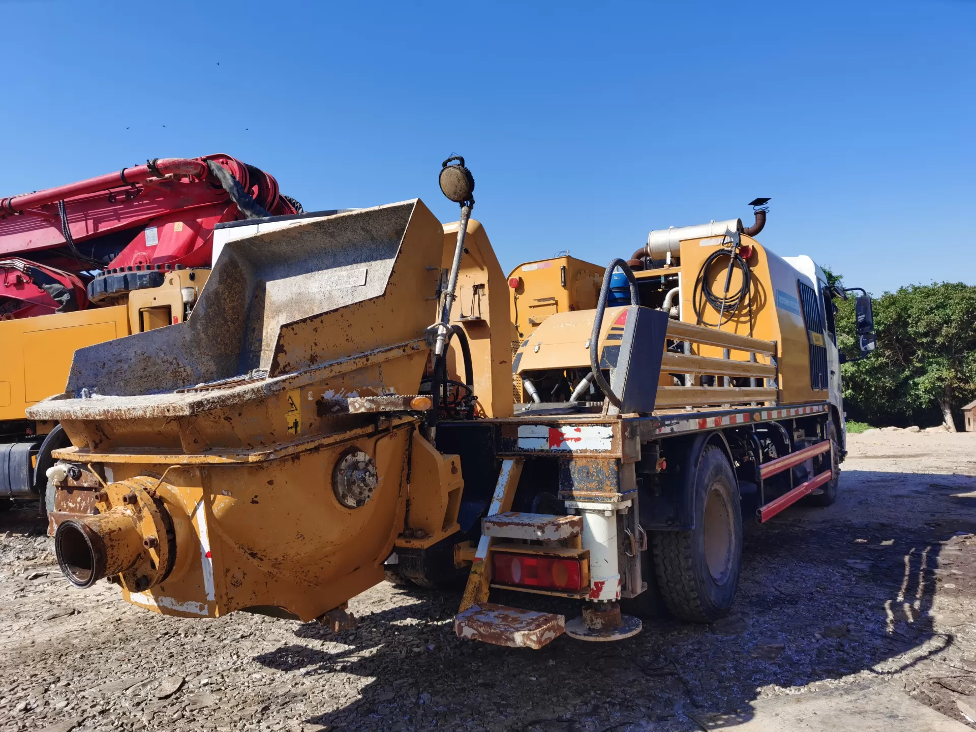 2021 sany city pump mobil yük maşına quraşdırılmış beton nasosları xətti nasos tikinti üçün