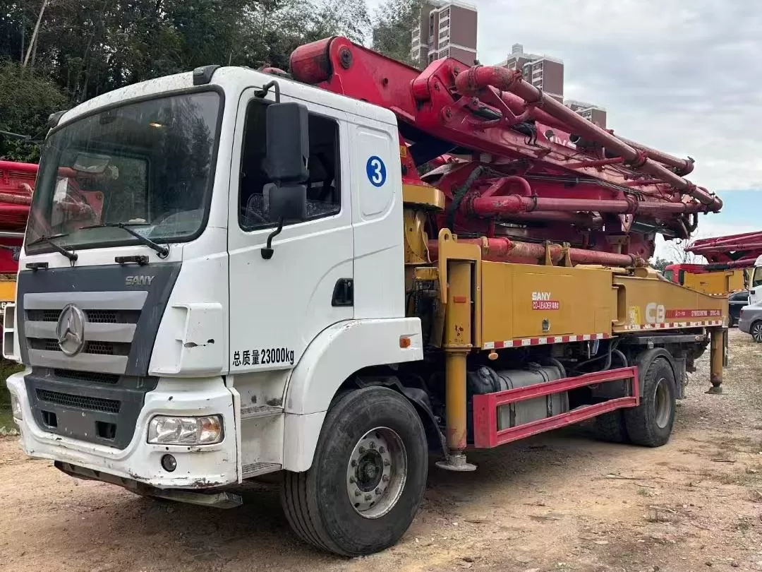 2020 sany boom pump 37m sany şassisində yük maşınına quraşdırılmış beton pompalı avtomobil